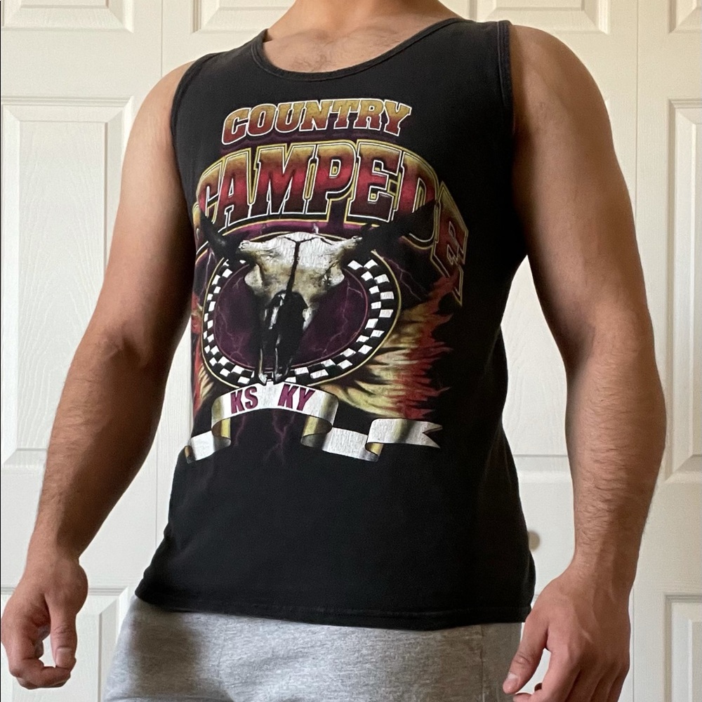 Country Stampede Tank